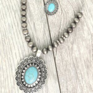 Western Oval Turquoise Concho Beaded Necklace Set